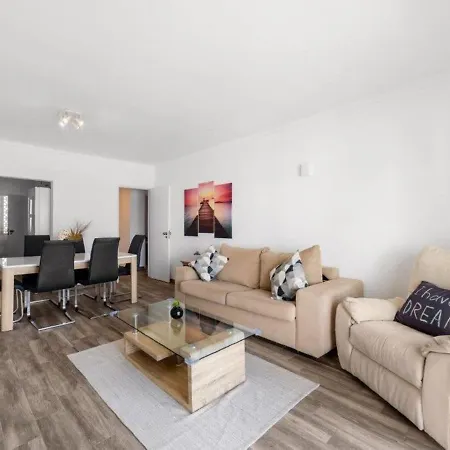 Happy Moments By Interhome *